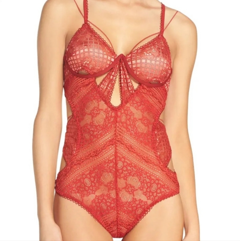 For Love and Lemons Etienne Bodysuit - Picture 7 of 7